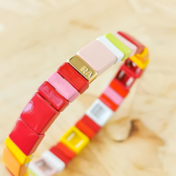 NEW Roxanne Assoulin Rainbow Brite Enamel Stretch Bracelet Gold - Picture 3 of 3
